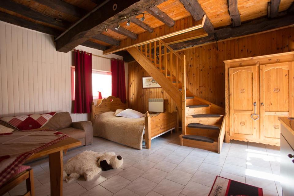Maison Du Bois Saint-Antoine  Экстерьер фото